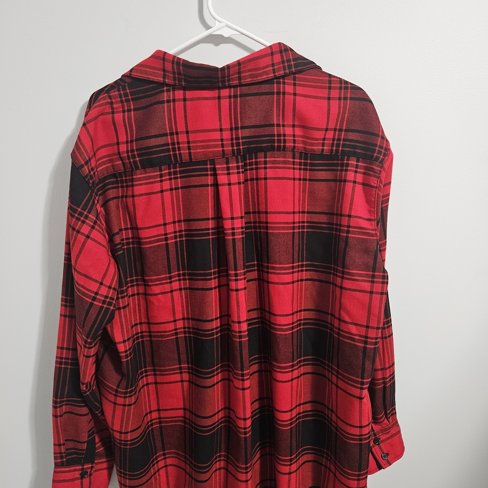 H&M Oversized Red and Black Checkered Shirt - Buffalo Plaid - Picture 5 of 6